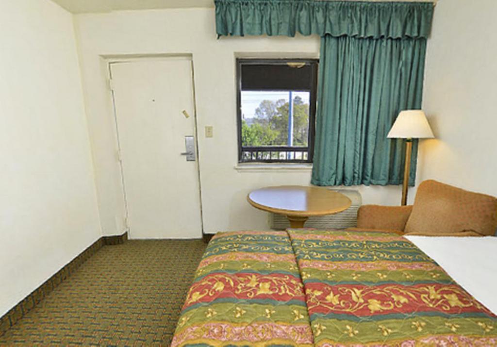 America'S Best Value Inn - Oxford Habitación foto